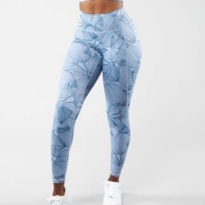 Buffbunny blue citrus Limitless leggings size medium NWOT